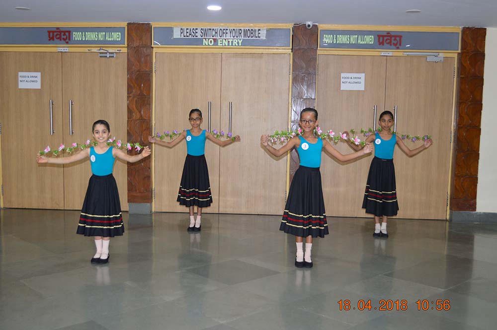 ballet exam 2018 grade 4